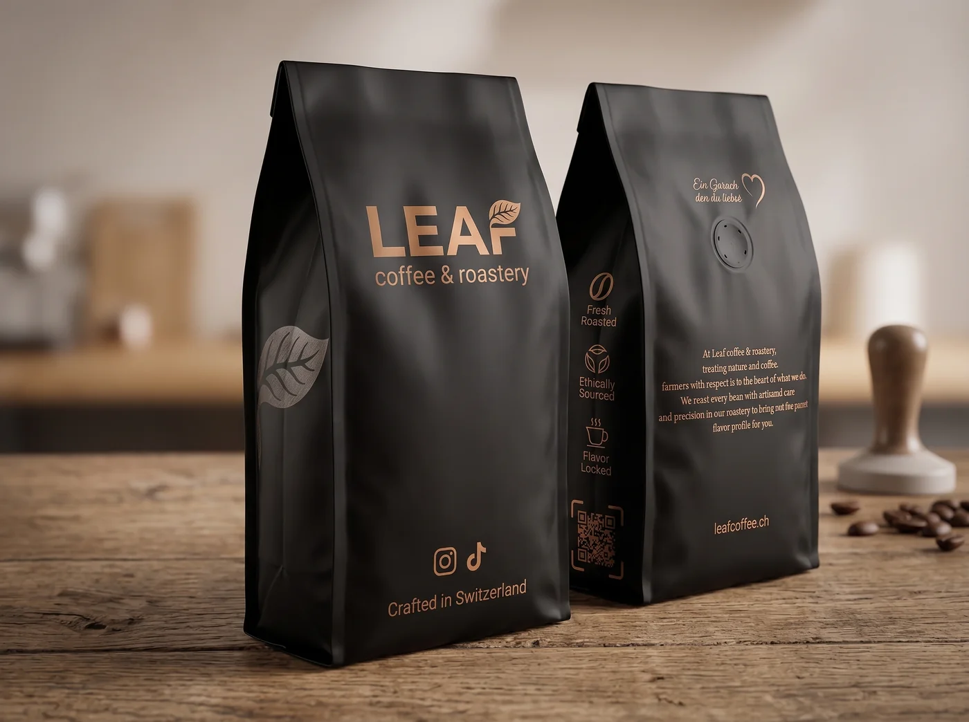 Kaffeepackungen von Leaf Coffee Roastery Interlaken